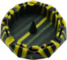Load image into Gallery viewer, 5&quot; Geometric Ashtray