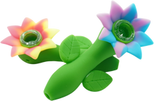 Load image into Gallery viewer, 5&quot; Flower Power Pipe